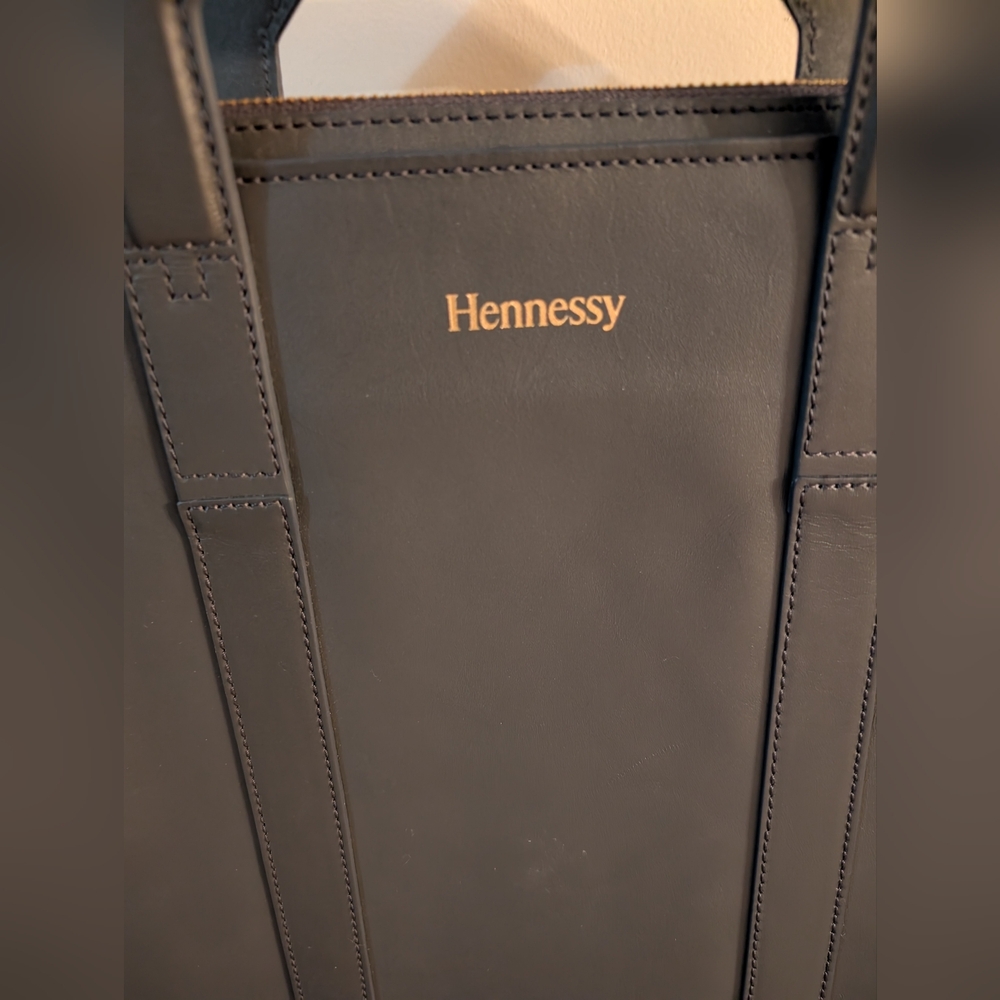 Rare Hennessy Gray Leather Messenger Laptop Carrier Tote Bag - Picture 2 of 13